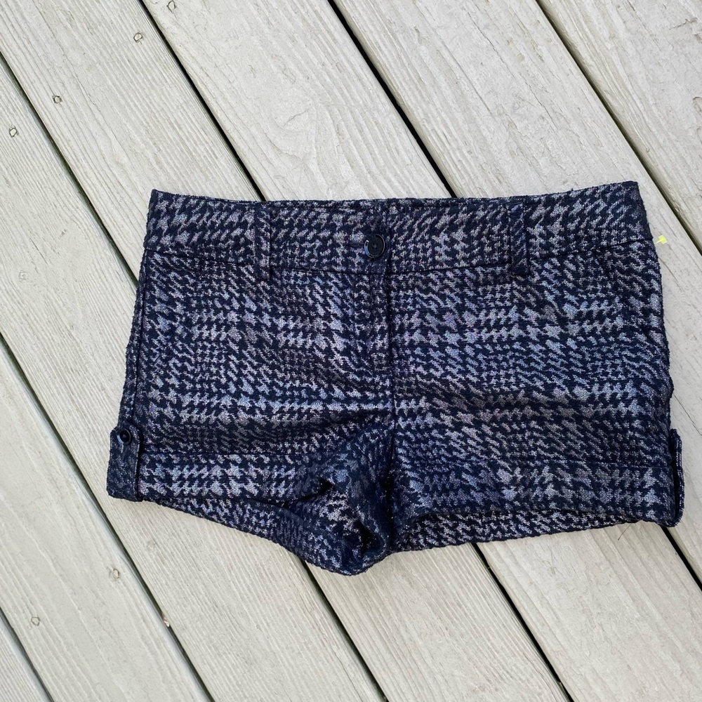 NWOT EXPRESS - Black & Gray Shimmer Women's Houndstooth Low Rise Shorts, Size: 6